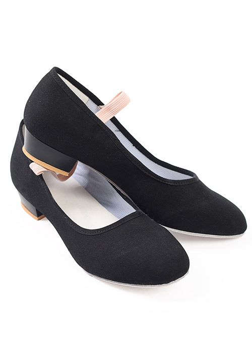 DANCERIES Charakterschuhe Z65 nur 28.90 € helle Sohle-- -