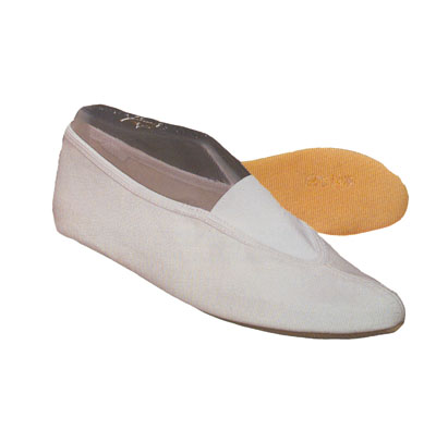 IWA 100 Gymnastikschläppchen 100 nur 12.90 € Baumwolle, Gummisohle-- -