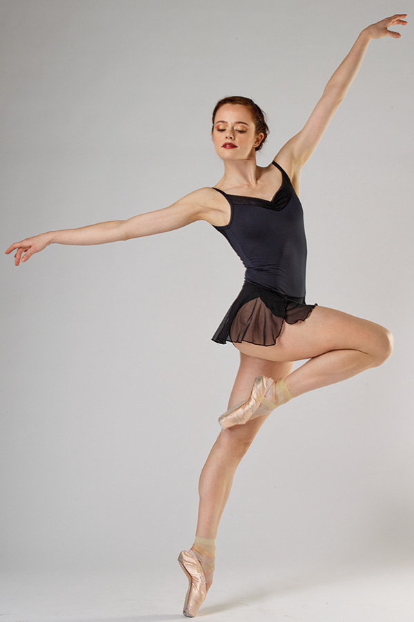 VICARD Ballett Trikot mit Rock Spaghettiträger, Unterfutter TN45 47.90